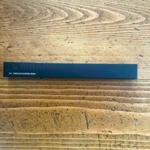 NIB Il Makiage Concealer Blending Brush #140